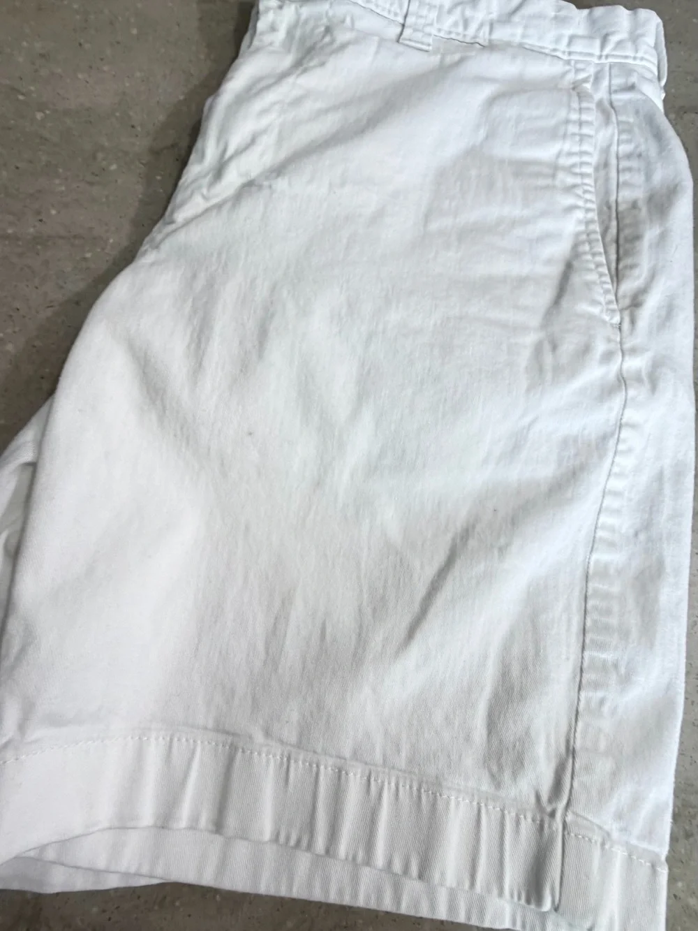 Men’s J. Crew Re-Imagined Chino Flex Shorts  Sz. 32